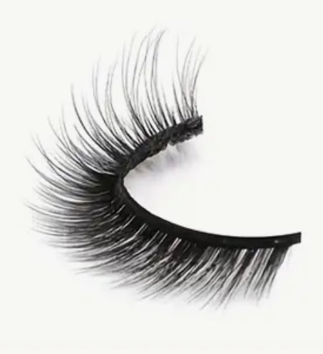 Natural cat eye lashes for small eyes