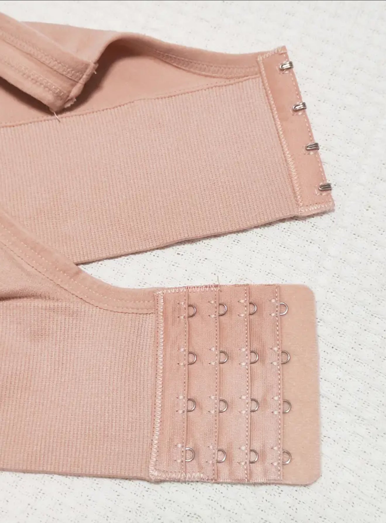 She’s Flexin-Full Coverage Cross Strap Sports Bra