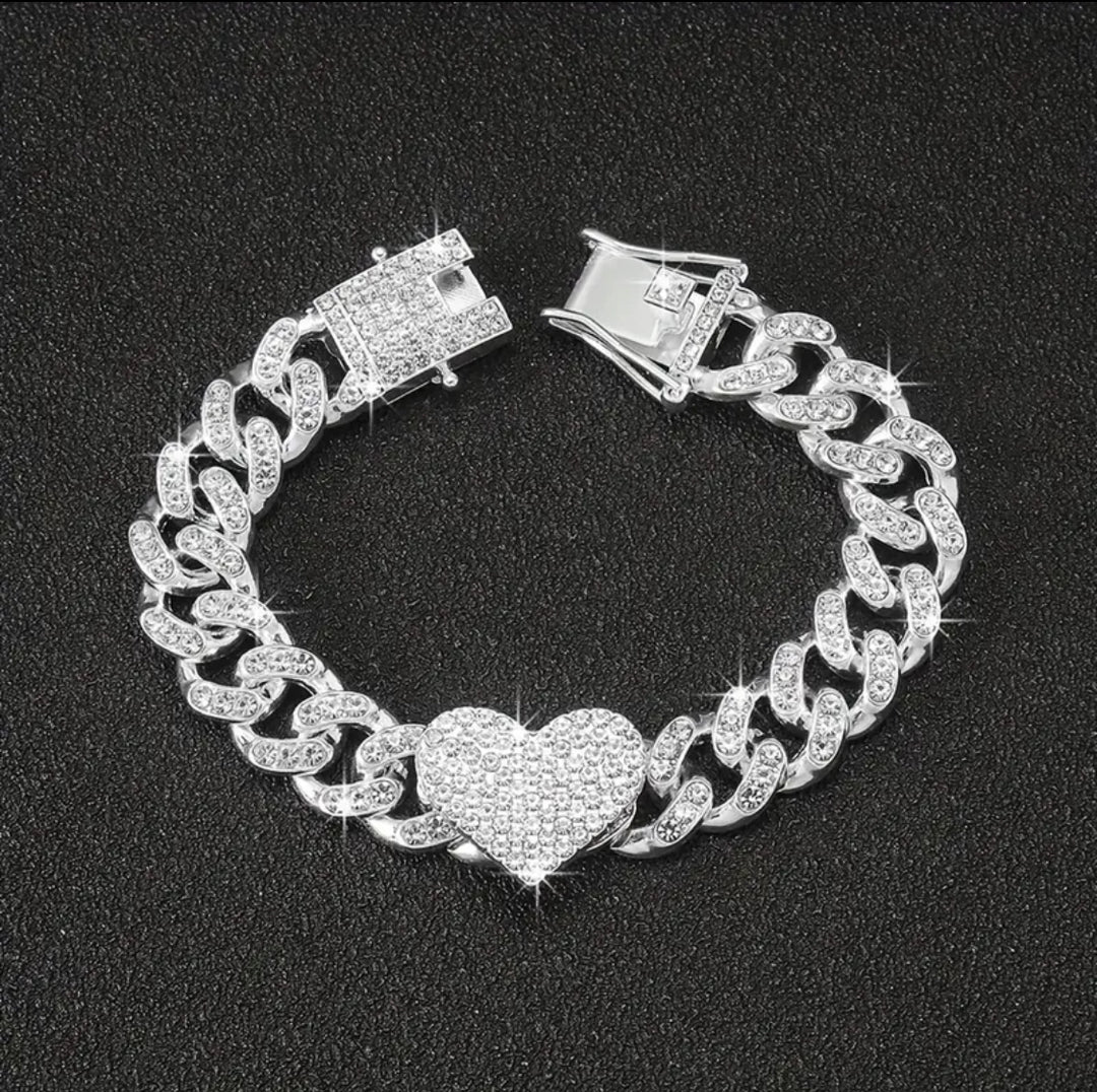 Icy Girl-Cuban Link Bracelet w/ Rhinestone Heart Charm